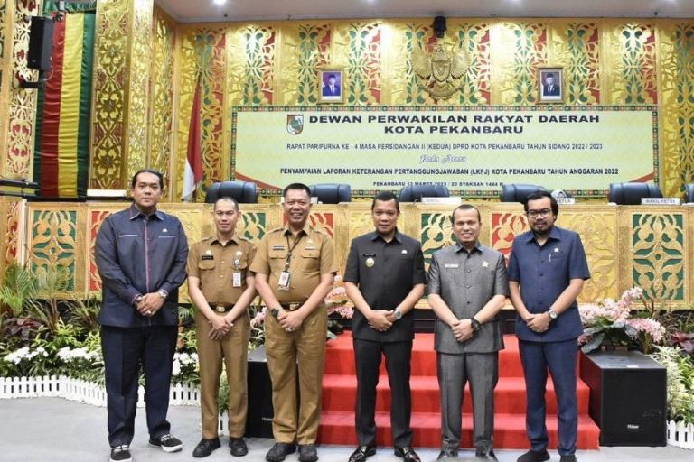 Dipimpin Ketua M Sabarudi, DPRD Gelar Rapat Paripurna LKPj Kota Pekanbaru Tahun 2022